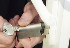 City Locksmith Services Schaumburg, IL 630-395-7379 City Locksmith Services Schaumburg, IL 630-395-7379